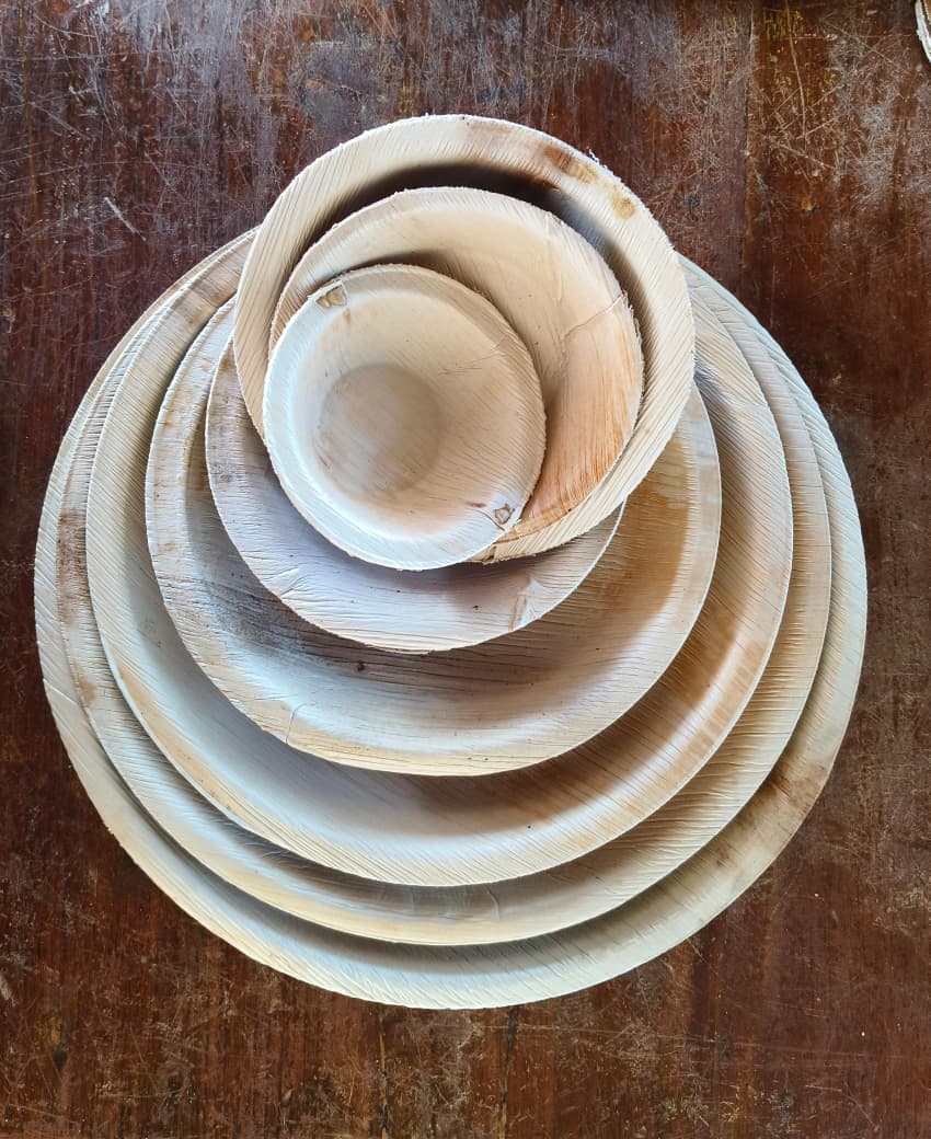 Craftsmanship of Paaku Plates